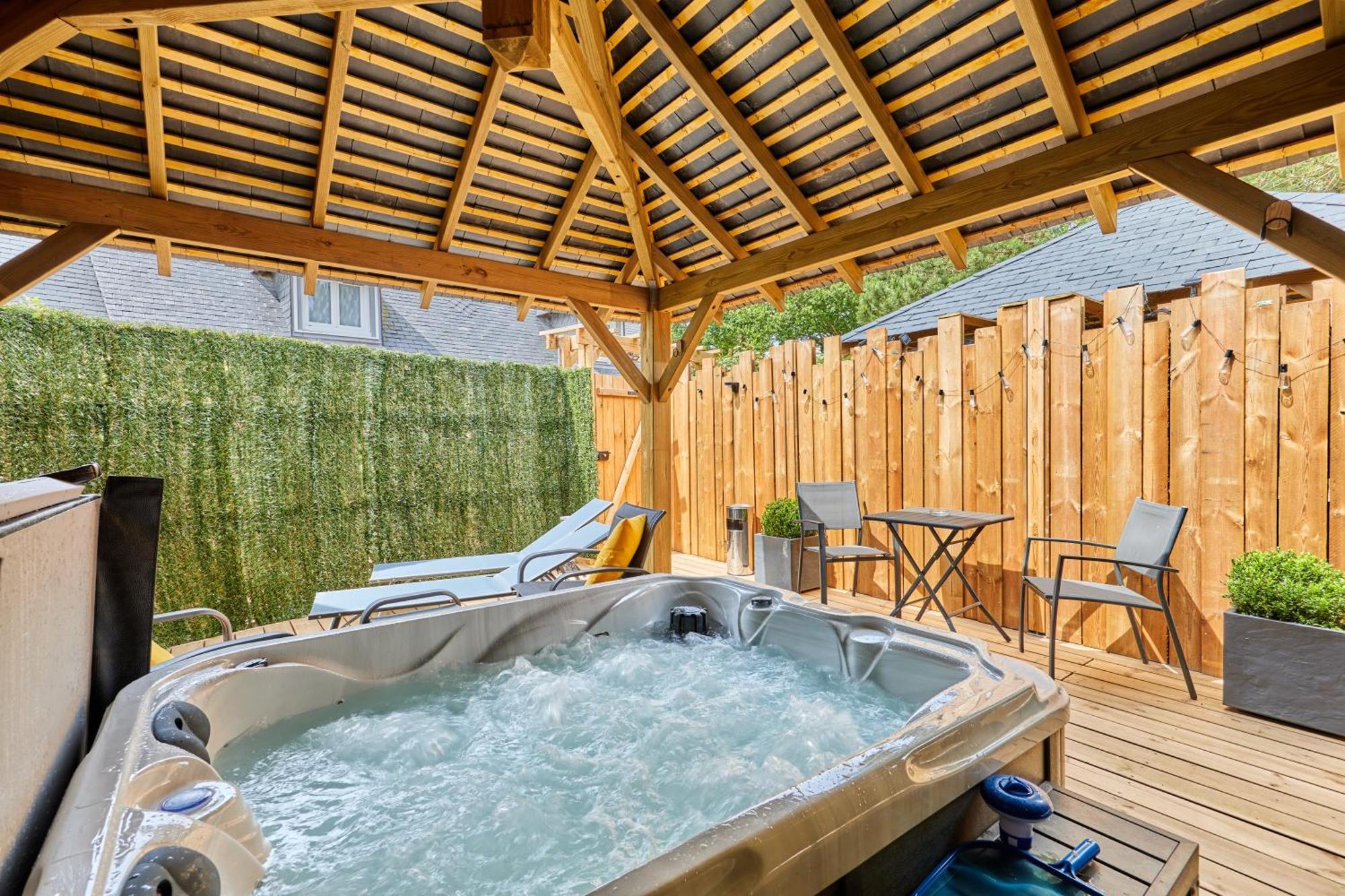 Domaine Du Gros Chene - Terrasses Avec Jacuzzis Privatifs Appartement Ablon Buitenkant foto