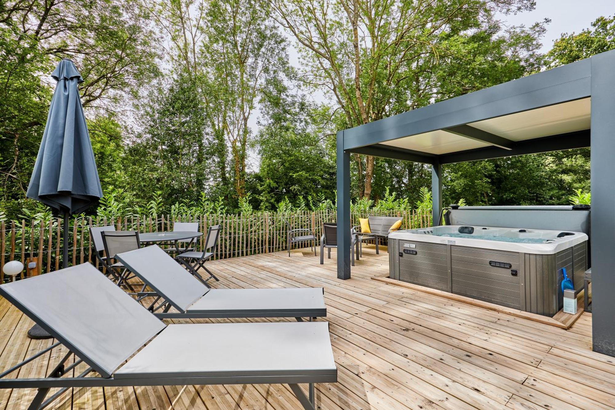 Domaine Du Gros Chene - Terrasses Avec Jacuzzis Privatifs Appartement Ablon Buitenkant foto